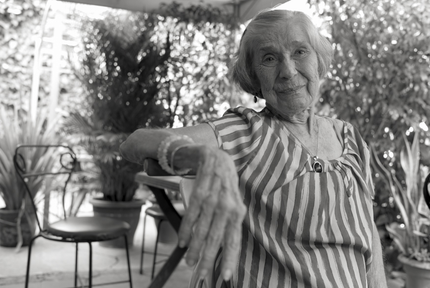 Alicia Sol de Morales Masol, artist portrait, El Salvador album