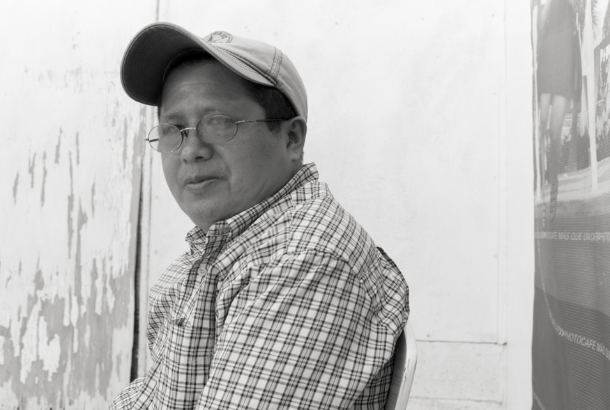 Alvaro Sermeño, artist portrait, El Salvador album