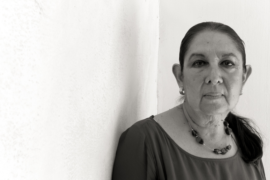 Ana Victoria Aviles, artist portrait, El Salvador album