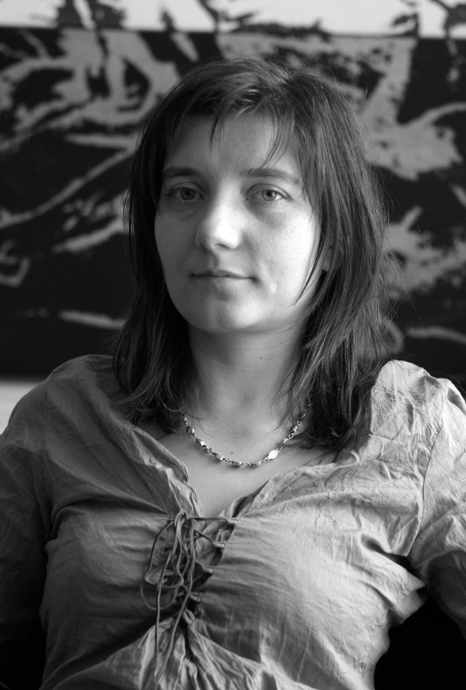 Eva Lis, artist portrait, London album