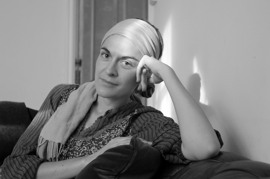 Irina Rodriguez de la Flor, artist portrait, London album