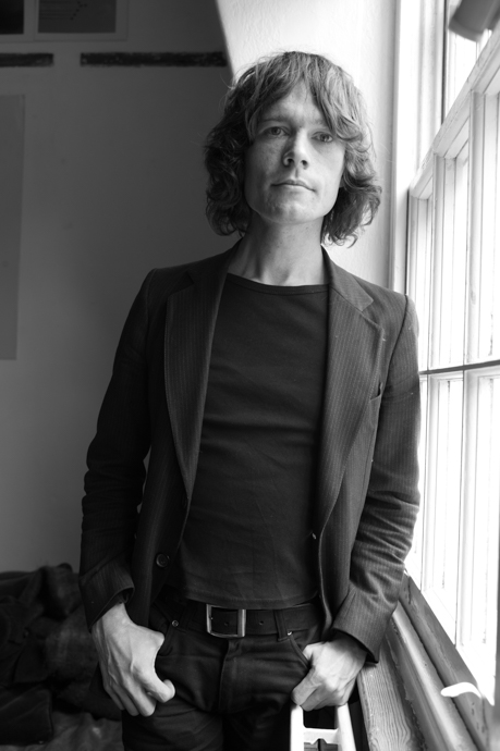 Julian Hand, artist portrait, London album