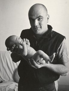 Marcelli Antunez Roca. artist portrait, Catalunya album