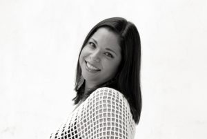 Mariana Peraza, artist portrait, El Salvador album