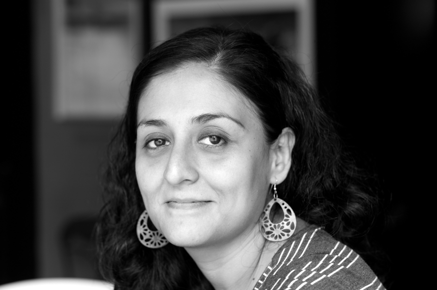 Samanta Romero, artist portrait, El Salvador album