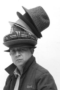 carlos giron, artist portrait, El Salvador album