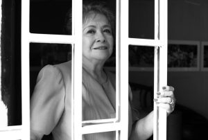 dinorah preza, artist portrait, El Salvador album