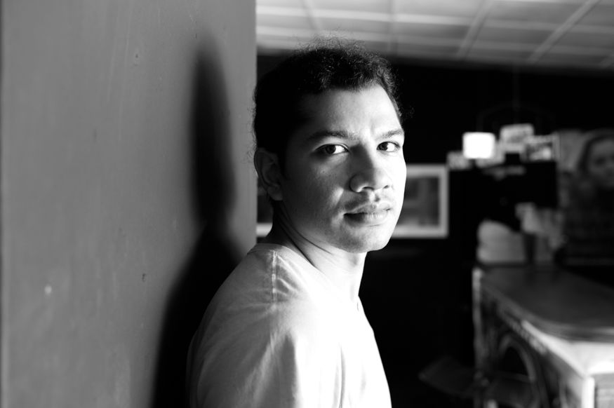 efrain cruz, artist portrait, El Salvador album