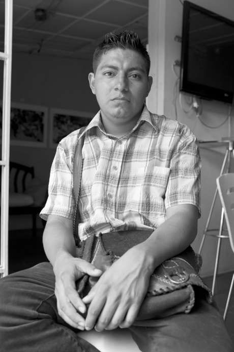 fredy araujo, artist portrait, El Salvador album