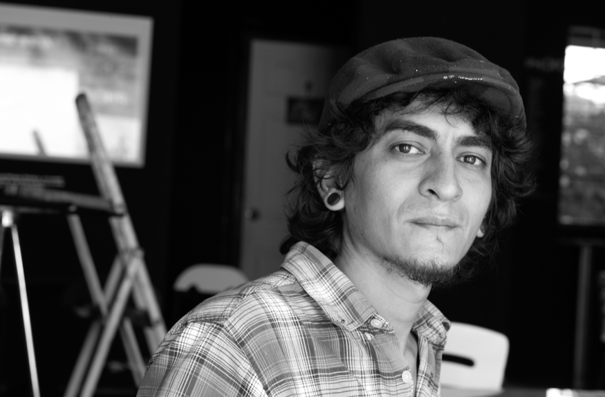 jose victor rivera, artist portrait, El Salvador album