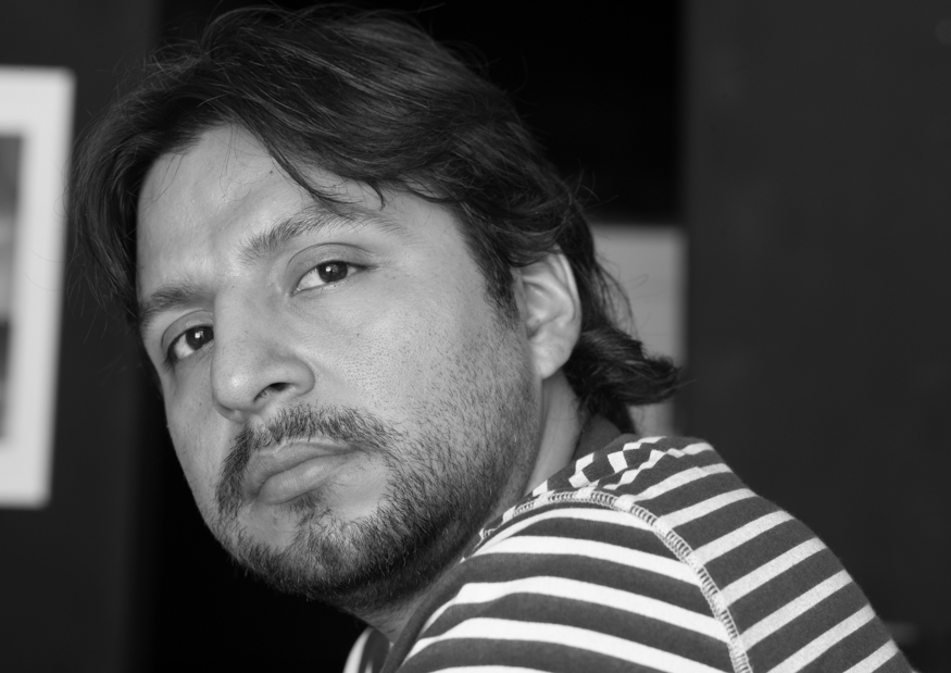 Luis Cornejo, artist portrait, El Salvador album