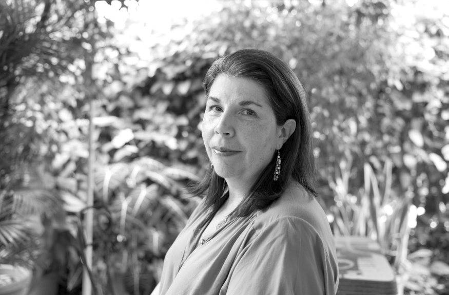 Maria Elena Palomo, artist portrait, El Salvador album