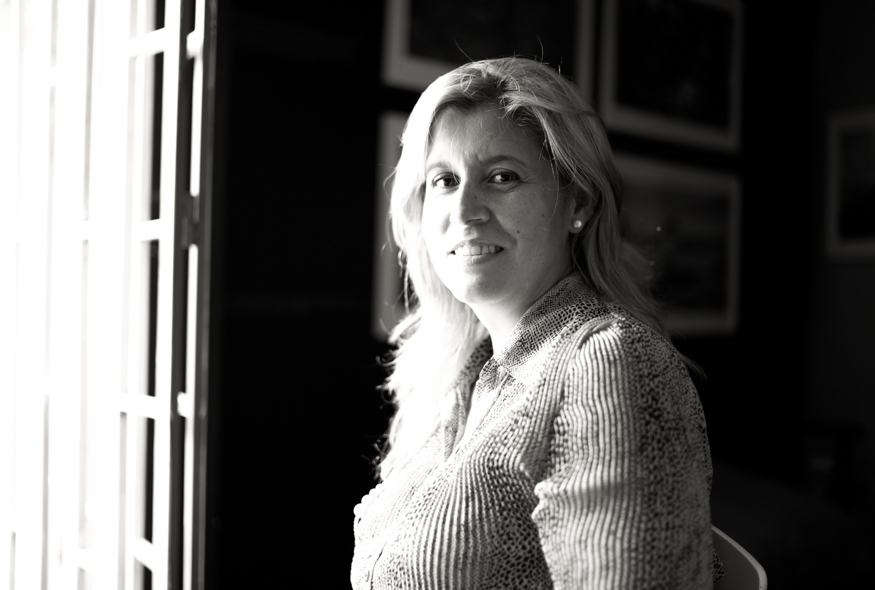 Marilu Gutierrez, artist portrait, El Salvador album