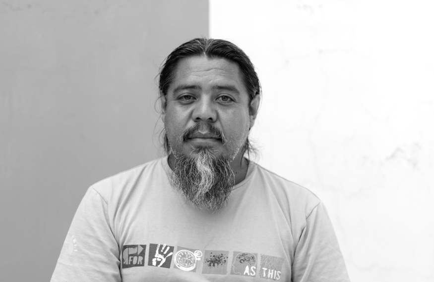 Melvin Alvarado Castillo, artist portrait, El Salvador album