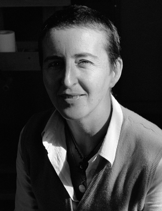 Mercedes Perez de Castro, artist portrait, Madrid album