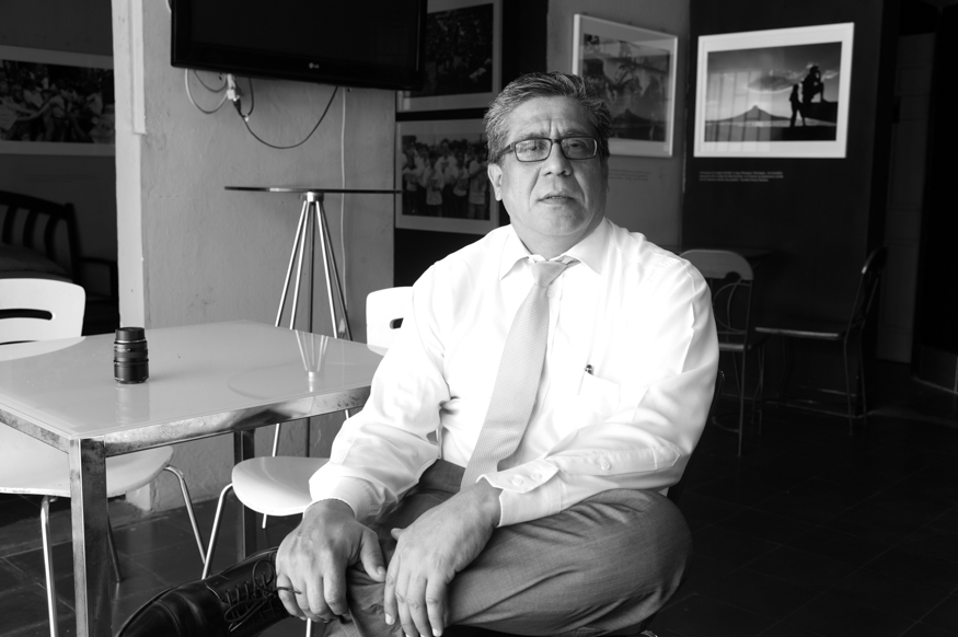 Miguel Angel Servellon, artist portrait, El Salvador album