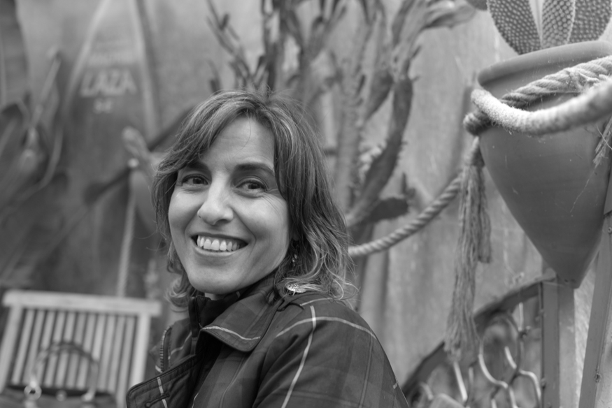 mila vazquez, artist portrait, Galicia Album