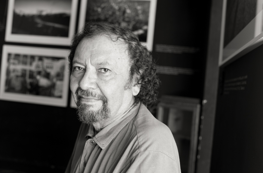 Oscar Soles, artist portrait, El Salvador album