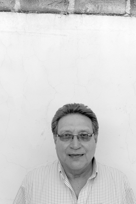 Paul Ancalmo, artist portrait, El Salvador album