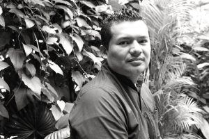 roberto melara, artist portrait, El Salvador album