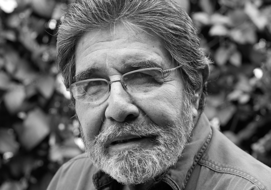 ruben martinez bulnes, artist portrait, El Salvador album