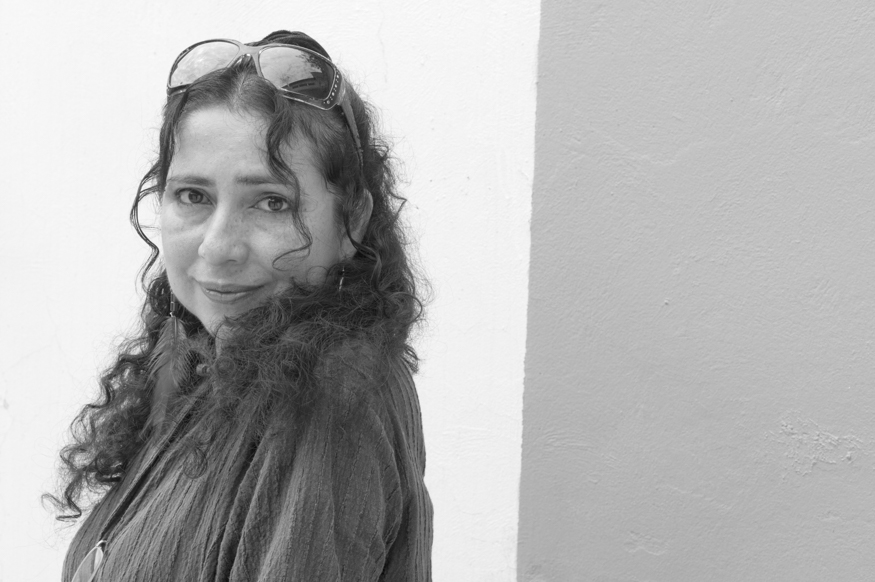 xochilt flamenco, artist portrait, El Salvador album