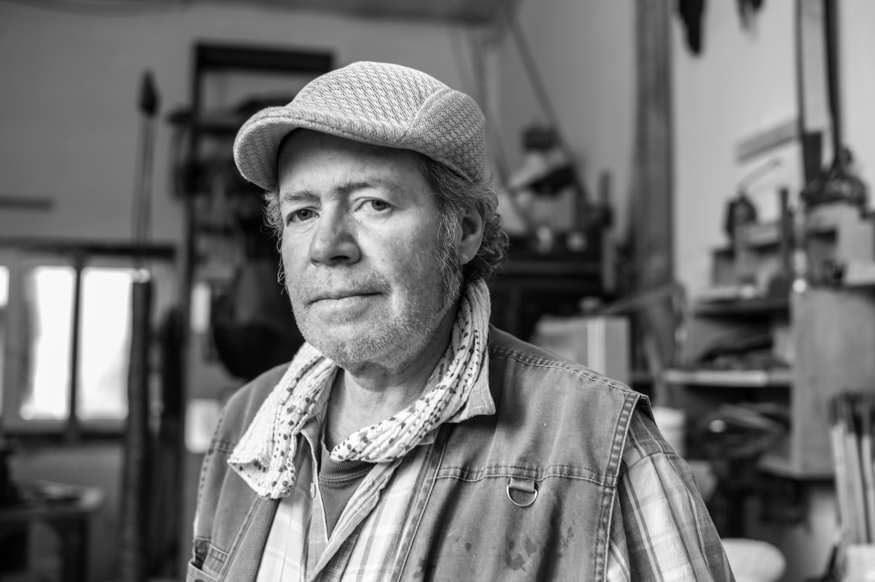 Alfonso Diaz Uribe, artist photographic portrait, Paris album