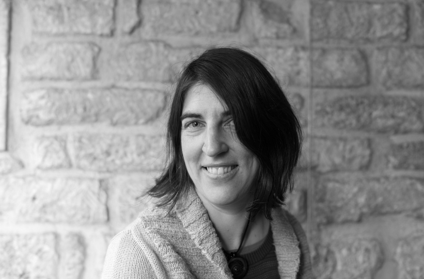 Anne-Sophie Guicheney, artist photographic portrait, Paris album