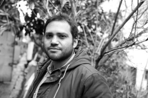 Gilberto Guiza, artist photographic portrait, Paris album