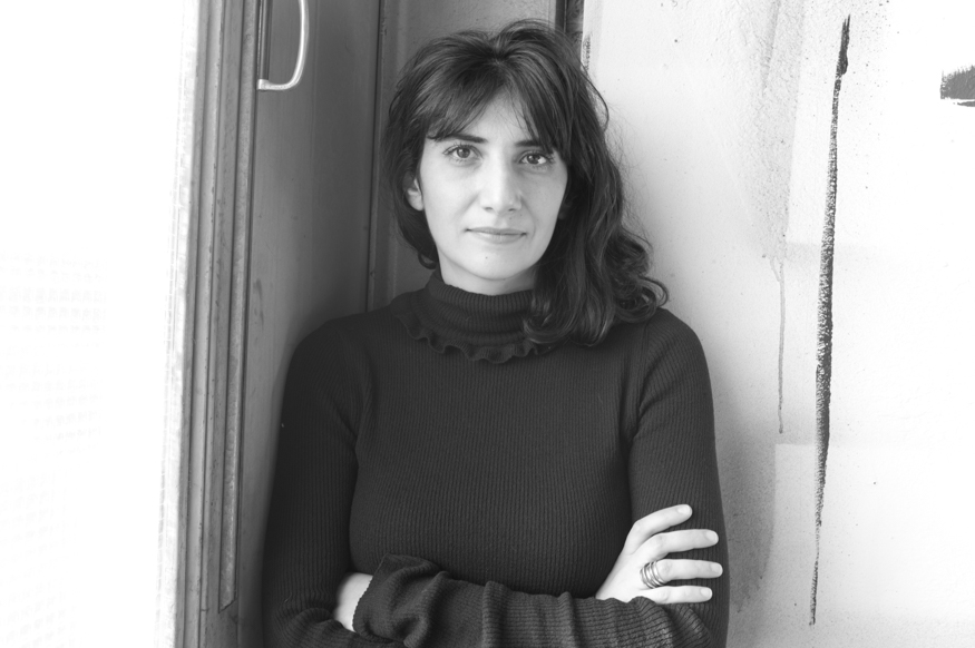 Taline zabounian, artist photographic portrait, Paris album