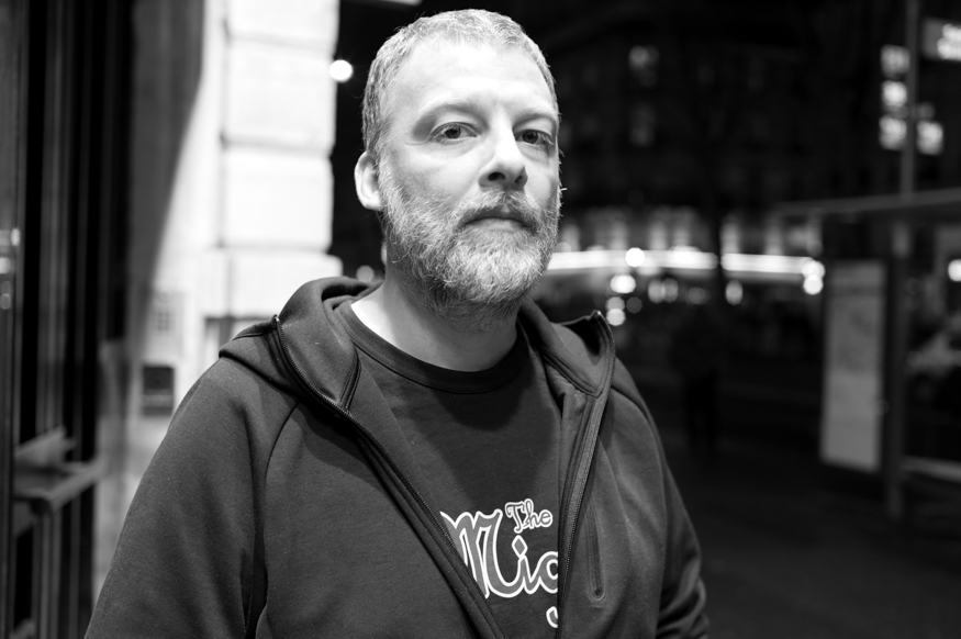 erik eide, artist photographic portrait, Paris album