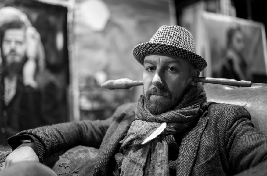 gael darvinche, artist photographic portrait, Paris album