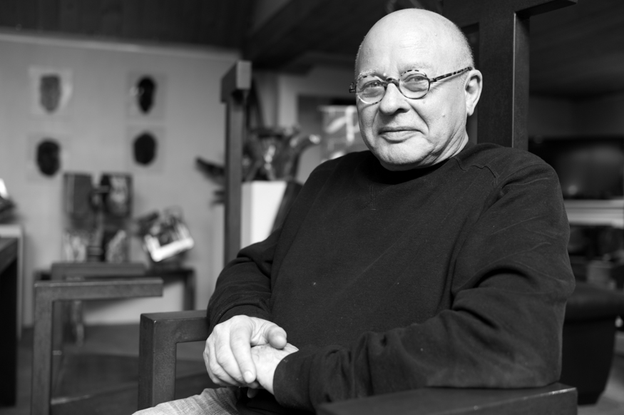 jean bernard susperregui, artist photographic portrait, Paris album