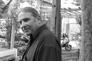 loic jugue, artist photographic portrait, Paris album