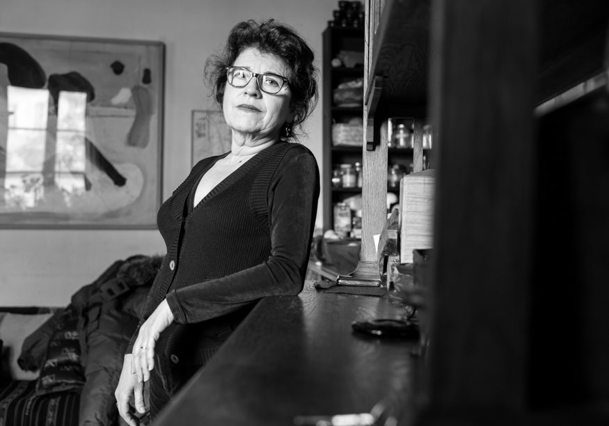 teresa araya, artist photographic portrait, Paris album